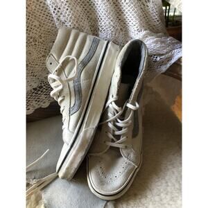 Vans Off The Wall Rose High Tops Size Men 5.5, Woman 7 Off White Suede Gray